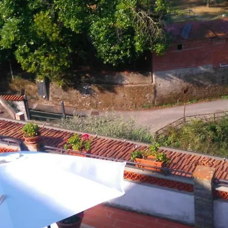 Ca' Dei Gelsomini Ferienhaus Ortonovo